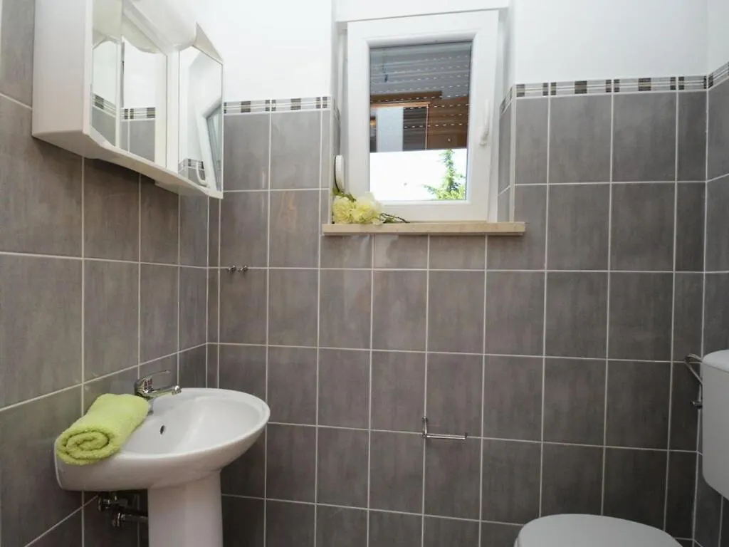 Dora Comfortable Holiday Residence Labin  Semesterbostad