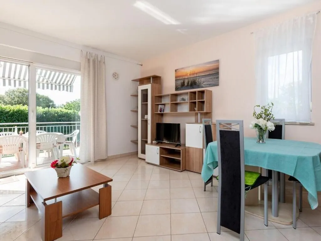Dora Comfortable Holiday Residence Labin  0*, Labin (Istria)