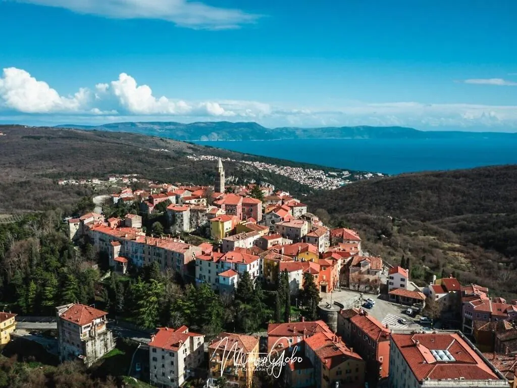 Semesterbostad Dora Comfortable Holiday Residence Labin