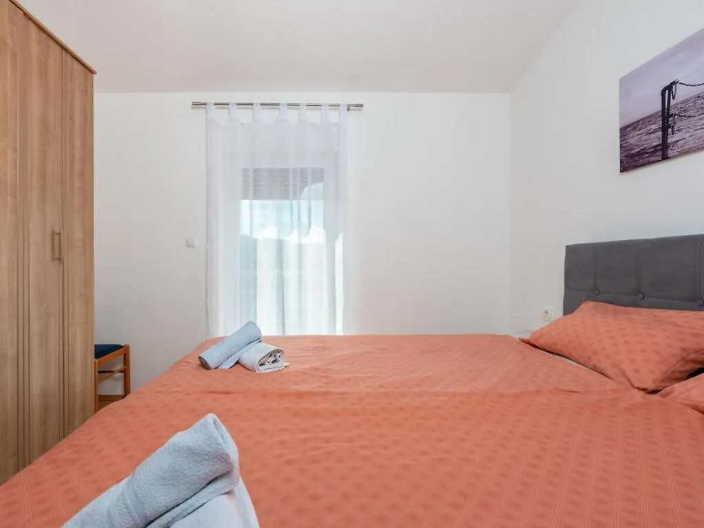 Dora Comfortable Holiday Residence Labin  Labin (Istria)