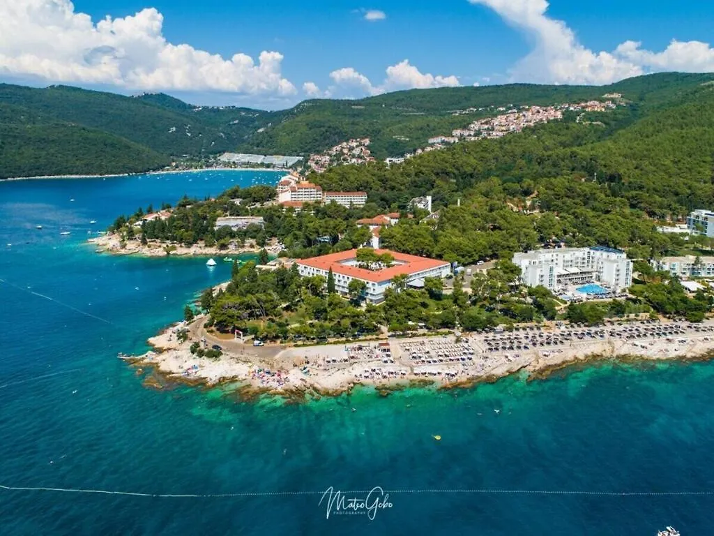 Semesterbostad Dora Comfortable Holiday Residence Labin